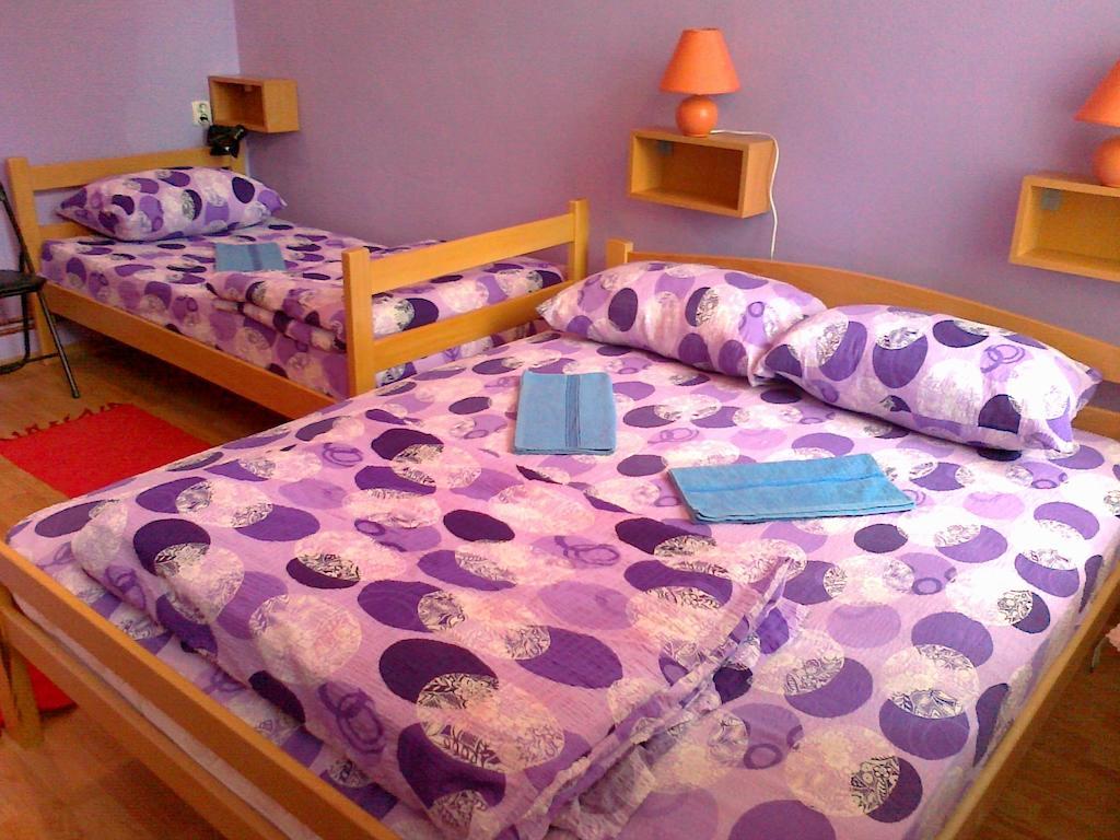Hostel M Belgrado Habitación foto