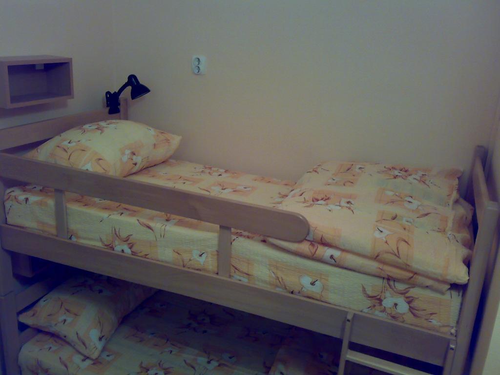 Hostel M Belgrado Habitación foto