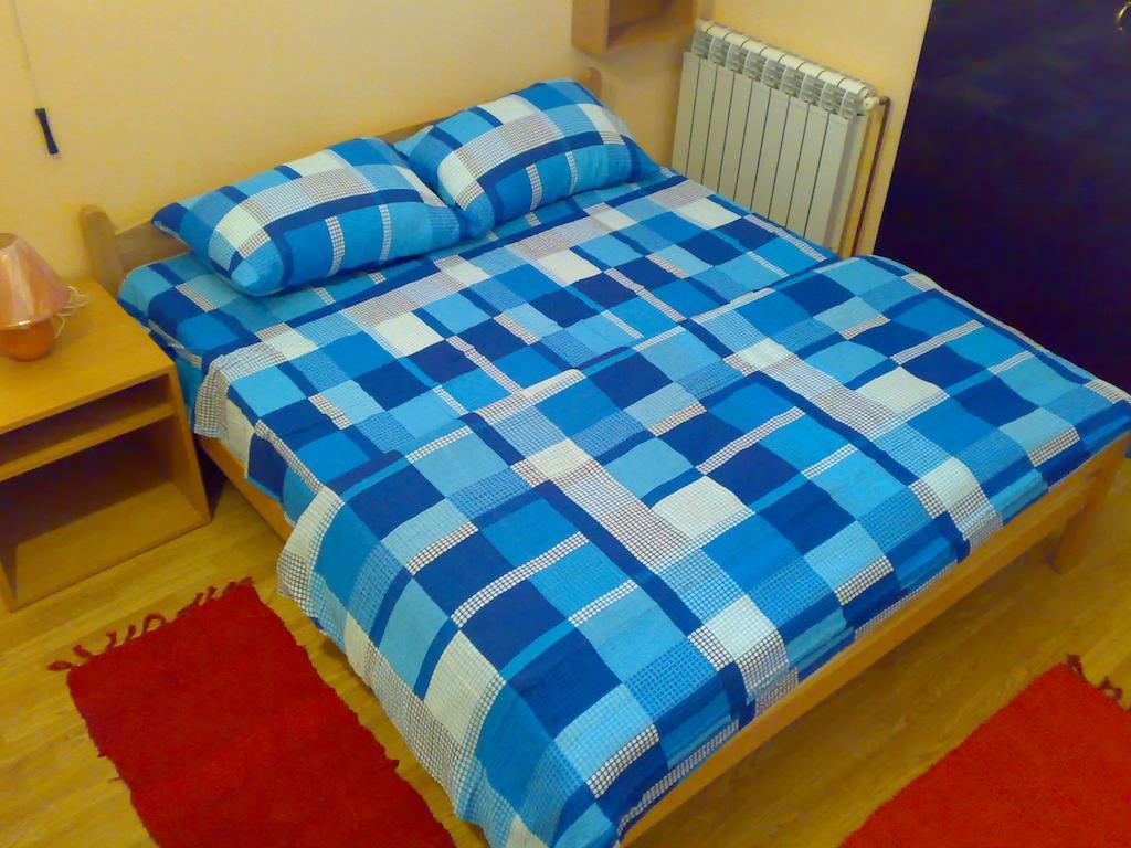 Hostel M Belgrado Habitación foto