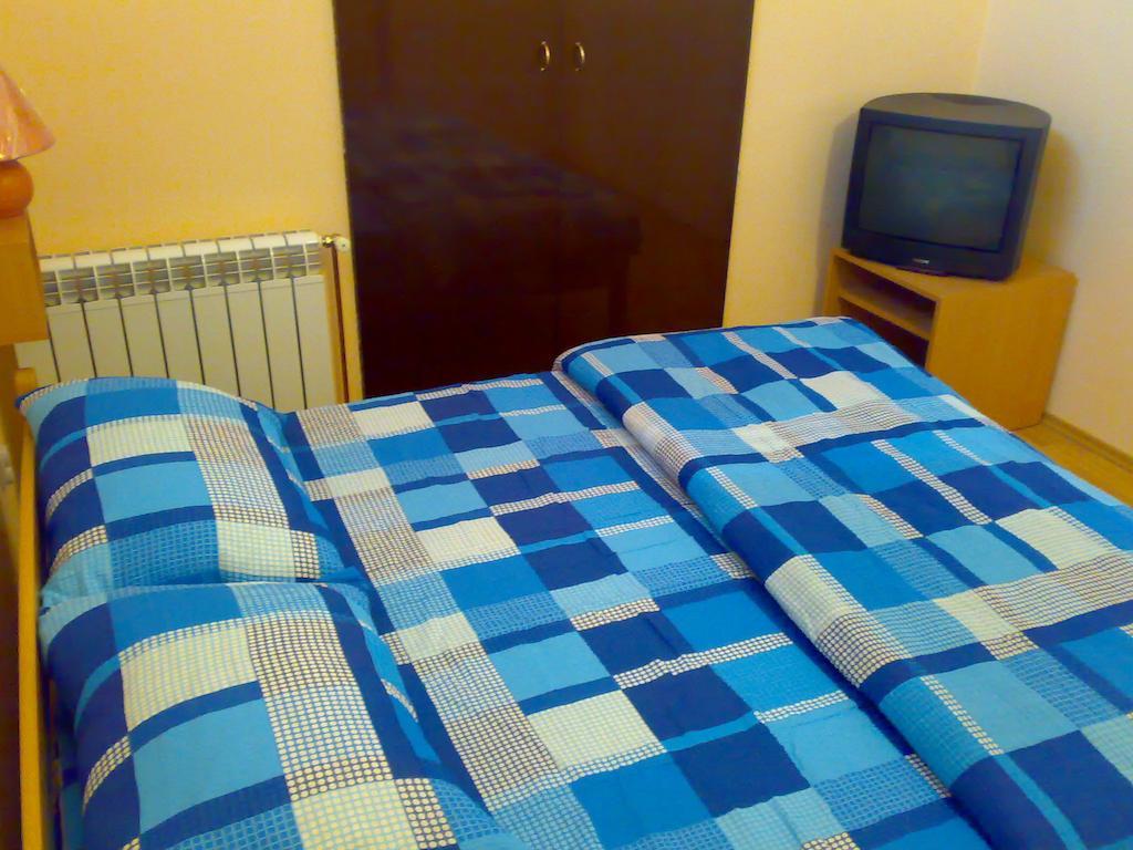 Hostel M Belgrado Habitación foto